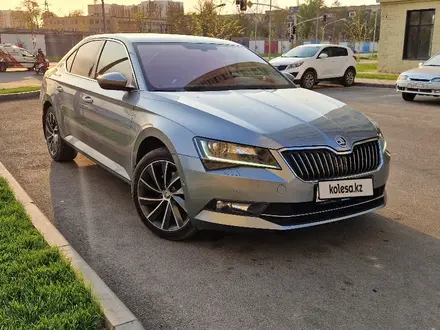 Skoda Superb 2019 года за 12 800 000 тг. в Алматы – фото 10