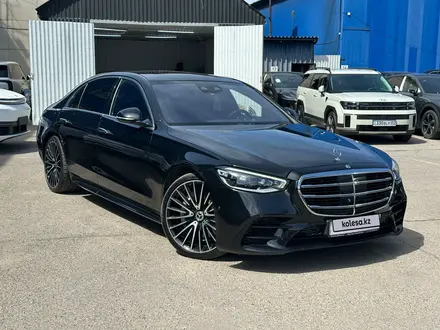 Mercedes-Benz S 580 2022 года за 57 000 000 тг. в Алматы