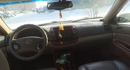 Toyota Camry 2004 года за 4 600 000 тг. в Петропавловск – фото 2