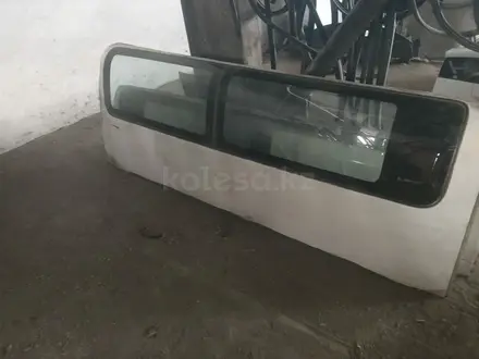 Стекло на крышу за 35 000 тг. в Алматы
