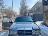 Mercedes-Benz E 230 1991 года за 1 100 000 тг. в Жаркент