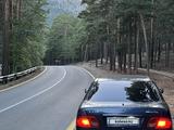 Mercedes-Benz E 230 1995 года за 2 600 000 тг. в Караганда – фото 3