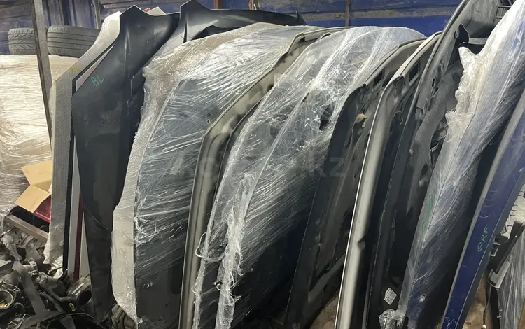 Крышки багажника SUBARU. за 1 000 тг. в Алматы