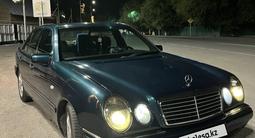 Mercedes-Benz E 230 1998 годаүшін2 500 000 тг. в Алматы