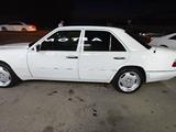 Mercedes-Benz E 220 1995 года за 4 950 000 тг. в Алматы – фото 3