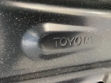 Крышка багажника для Тойота Камри 70 за 220 000 тг. в Актобе – фото 6