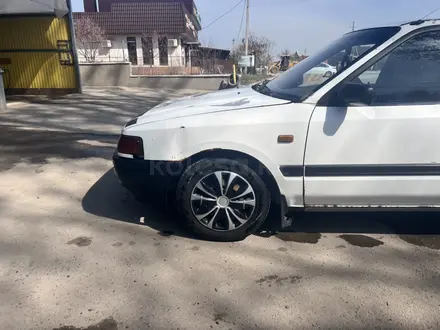 Mazda 323 1990 года за 500 000 тг. в Алматы