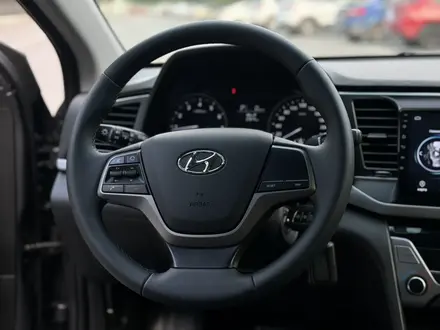 Hyundai Elantra 2018 года за 7 290 000 тг. в Костанай – фото 12