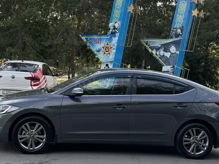 Hyundai Elantra 2018 года за 7 290 000 тг. в Костанай – фото 5