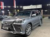 Lexus LX 570 2016 года за 38 000 000 тг. в Алматы – фото 2