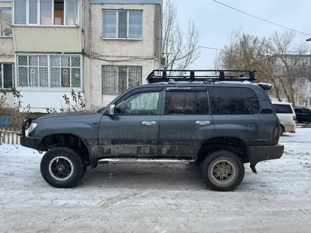 Toyota Land Cruiser 2000 года за 8 000 000 тг. в Уральск – фото 4