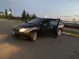 Toyota Corolla 2007 годаүшін4 600 000 тг. в Петропавловск – фото 2