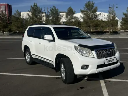 Toyota Land Cruiser Prado 2012 года за 13 990 000 тг. в Астана