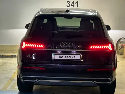 Audi Q7 2022 года за 39 777 000 тг. в Алматы – фото 19