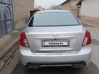 Chevrolet Lacetti 2004 годаүшін3 000 000 тг. в Шымкент