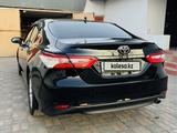 Toyota Camry 2019 года за 11 800 000 тг. в Балхаш – фото 4