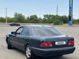 Mercedes-Benz E 320 1998 годаfor2 350 000 тг. в Талдыкорган – фото 2