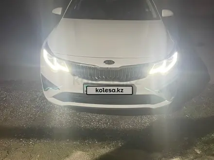 Kia K5 2018 года за 9 300 000 тг. в Шымкент