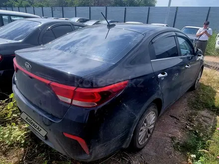 Kia Rio 2018 года за 5 500 000 тг. в Астана – фото 2