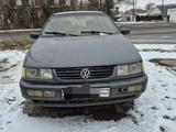 Volkswagen Passat 1995 года за 1 450 000 тг. в Актобе