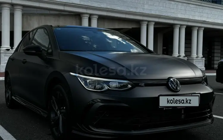 Volkswagen Golf 2024 года за 20 990 000 тг. в Астана