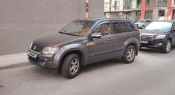 Suzuki Grand Vitara 2011 годаүшін6 200 000 тг. в Алматы