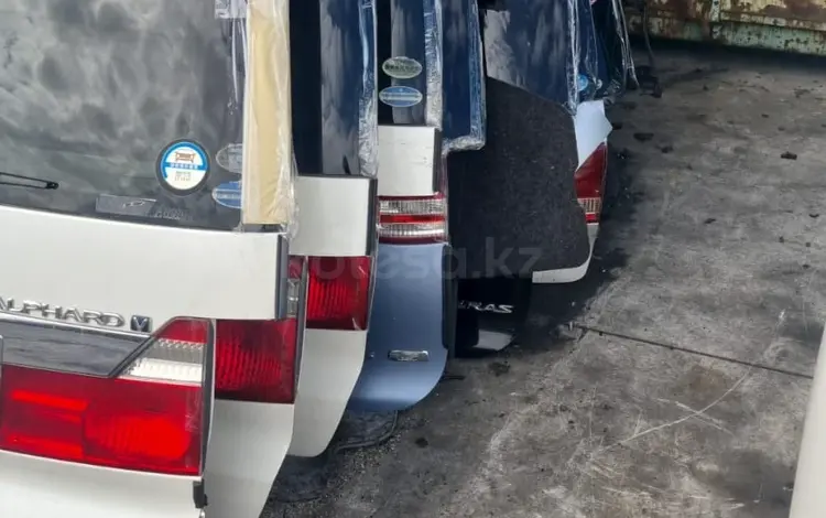 Крышка багажника дверь багажника за 50 000 тг. в Костанай