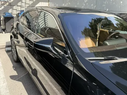 Lexus ES 250 2020 года за 19 000 000 тг. в Алматы – фото 4