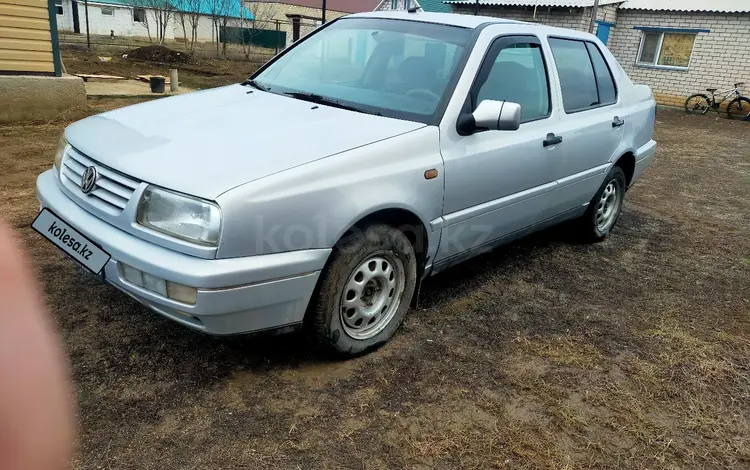 Volkswagen Vento 1996 года за 1 700 000 тг. в Актобе