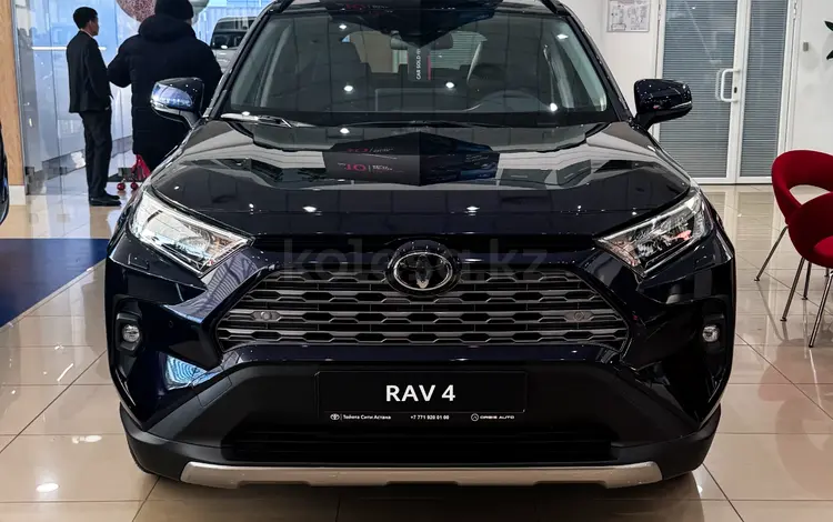 Toyota RAV4 Luxe+ 2025 года за 25 990 000 тг. в Астана