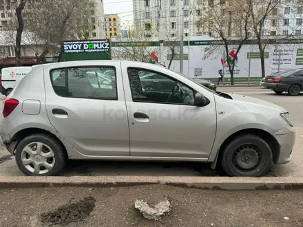 Renault Logan 2015 года за 2 100 000 тг. в Алматы