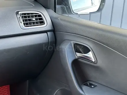 Volkswagen Polo 2017 года за 5 100 000 тг. в Актобе – фото 6