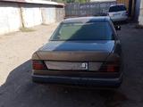 Mercedes-Benz E 200 1988 годаүшін400 000 тг. в Жезказган – фото 2
