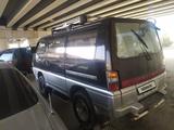 Mitsubishi Delica 1994 года за 1 500 000 тг. в Алматы – фото 2