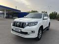 Toyota Land Cruiser Prado 2018 года за 22 650 000 тг. в Алматы – фото 4