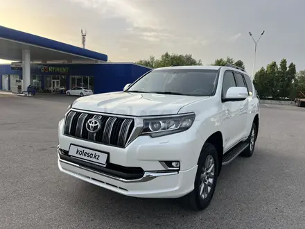 Toyota Land Cruiser Prado 2018 года за 22 650 000 тг. в Алматы – фото 4