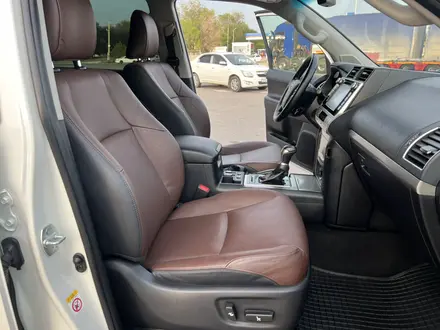 Toyota Land Cruiser Prado 2018 года за 22 650 000 тг. в Алматы – фото 21