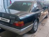 Mercedes-Benz E 200 1993 года за 1 200 000 тг. в Кызылорда – фото 3