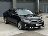 Toyota Camry 2017 года за 12 800 000 тг. в Алматы