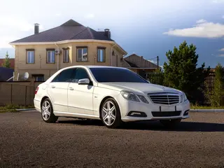 Mercedes-Benz E 250
