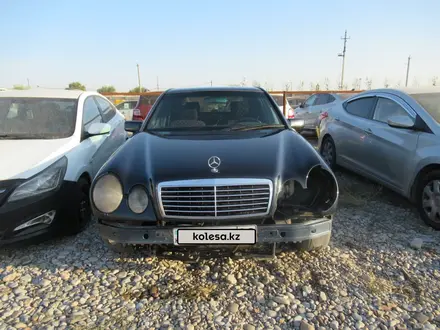 Mercedes-Benz E 230 1996 года за 1 501 000 тг. в Шымкент