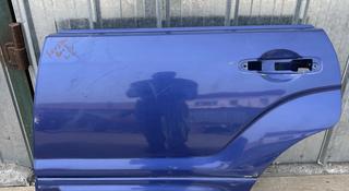 Дверь задняя левая на Subaru Forester SG5 за 30 000 тг. в Алматы