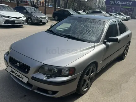Volvo S60 2004 года за 5 200 000 тг. в Алматы – фото 2
