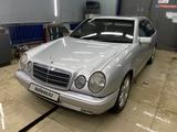 Mercedes-Benz E 230 1996 года за 3 000 000 тг. в Кокшетау
