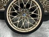 Шины + диски (комплект) разноширокие BMW Performance Style 1000M за 1 600 000 тг. в Караганда