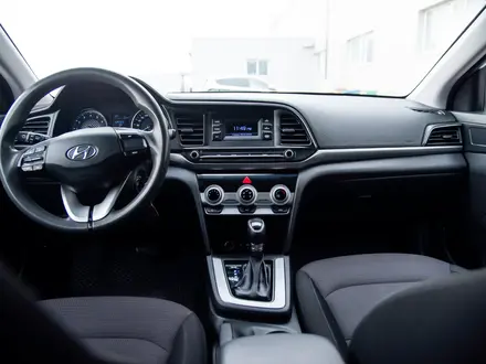 Hyundai Elantra 2019 года за 7 600 000 тг. в Актау – фото 12