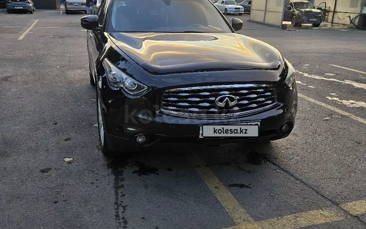 Infiniti FX35 2008 годаfor8 900 000 тг. в Алматы