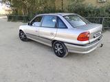 Opel Astra 1994 годаfor600 000 тг. в Актобе