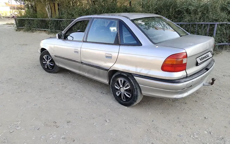 Opel Astra 1994 годаfor600 000 тг. в Актобе