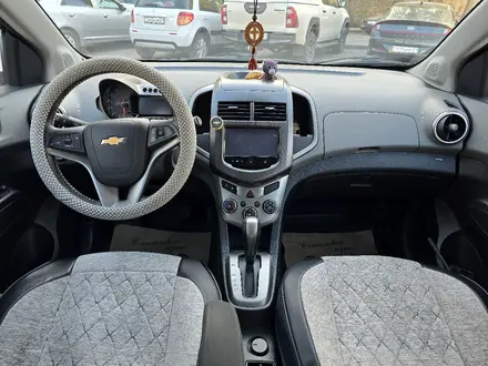 Chevrolet Aveo 2014 года за 3 750 000 тг. в Астана – фото 4